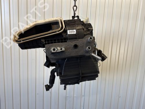 Used Heater matrix box PEUGEOT 308 II (LB_, LP_, LW_, LH_, L3_) 1.6 HDi / BlueHDi 115 (115 hp) 28668765