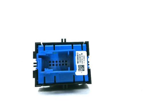 Switch PEUGEOT 2008 II (UD_, US_, UY_, UJ_, UR_, UC_) 1.2 PureTech 130 (USHNS, URHNS) | BP22101162I30 