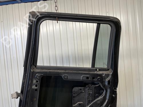 Used Right rear door Right rear door JEEP CHEROKEE (KK) 2.8 CRD 4x4 (177 hp) 39025666 39025666