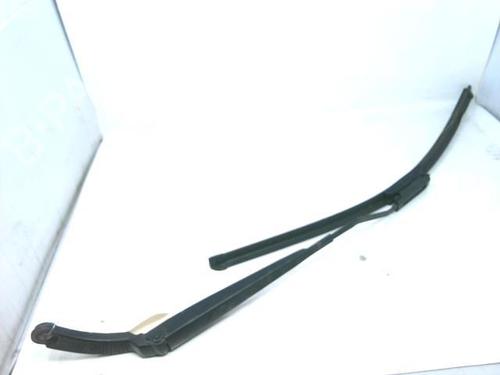 Used Front windshield wiper arm RENAULT CLIO IV (BH_) 1.5 dCi 90 (90 hp) 20916526