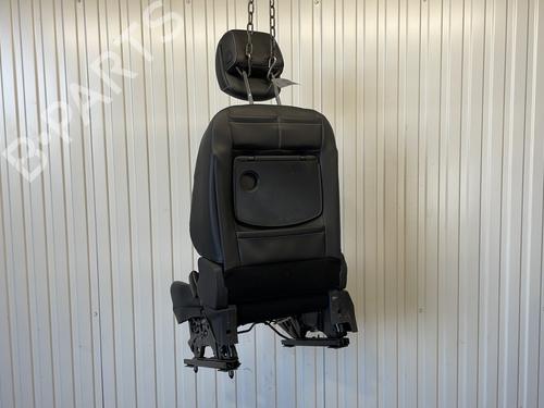 Used Right front seat Right front seat RENAULT GRAND SCÉNIC III (JZ0/1_) 1.2 TCe (JZ16) (132 hp) 26686146 26686146