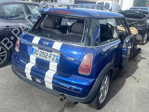 Próg lewy MINI MINI (R50, R53) One | BP22100294C115 