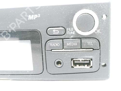 Used Radio Radio RENAULT KANGOO Express (FW0/1_) [2008-2026] 33947952 33947952