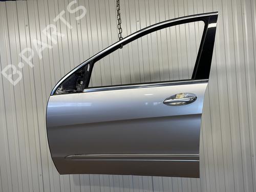 Used Left front door MERCEDES-BENZ R-CLASS (W251, V251) R 320 CDI 4-matic (251.022, 251.122) (224 hp) 22385320