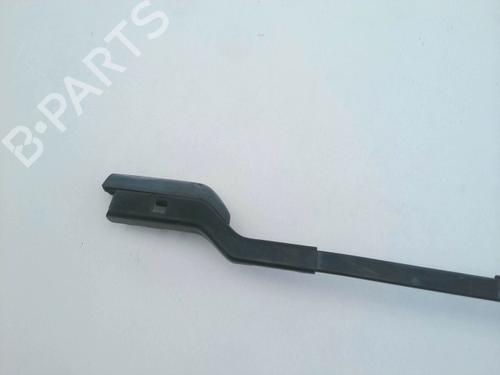 Front windshield wiper arm PEUGEOT 3008 II SUV (MC_, MR_, MJ_, M4_) 1.2 THP/ PureTech 130 (MRHNSM, MRHNSU, MRHNSJ, MRHNYW,... | BP29071772C143 