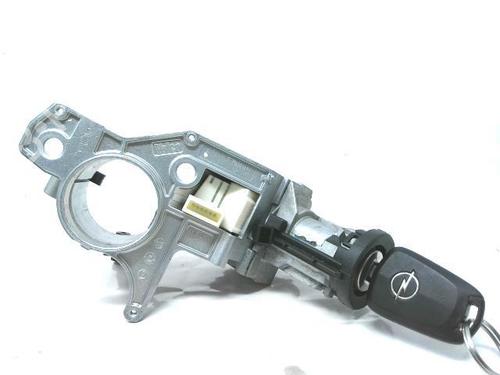 Used Ignition barrel OPEL ZAFIRA / ZAFIRA FAMILY B (A05) 1.9 CDTI (M75) (120 hp) 20912640