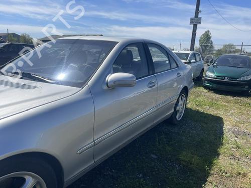 Used Parts MERCEDES-BENZ S-CLASS (W220, V220)    4613664