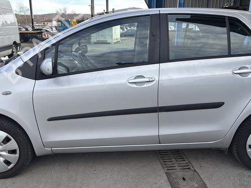 Left front window switch TOYOTA YARIS (_P9_) 1.4 D-4D (NLP90_, NLP90R) | BP32984114I27 - Image 11