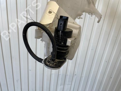 Used Windscreen washer tank Windscreen washer tank 37729403 37729403
