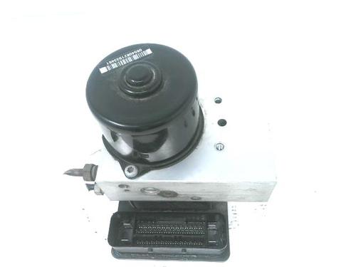 Used ABS pump VOLVO V70 II (285) 2.4 D (126 hp) 21812005