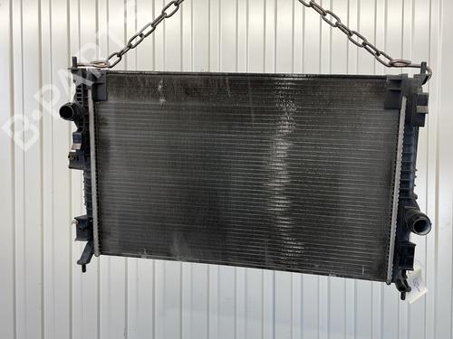 Used Water radiator PEUGEOT 308 II (LB_, LP_, LW_, LH_, L3_) 1.6 HDi / BlueHDi 115 (115 hp) 28668783