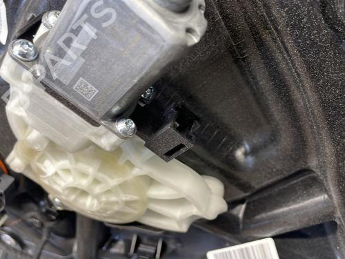 Used Front left window mechanism Front left window mechanism MERCEDES-BENZ A-CLASS Saloon (V177) [2018-2026] 33432560 33432560