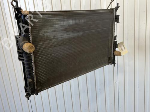 water-radiator-citroen-c4-picasso-ii-2013-25339620 main image