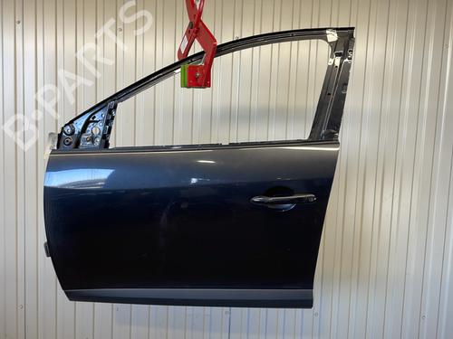 Dør venstre fortil Dør venstre fortil RENAULT MEGANE III Hatchback (BZ0/1_, B3_) 1.4 TCe (BZ0F, BZ1V) (131 hp) 32445404 32445404