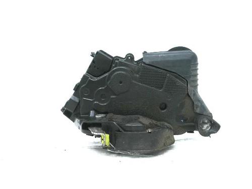 Used Front left lock TOYOTA YARIS (_P9_) 1.4 D-4D (NLP90_, NLP90R) (90 hp) 20917030
