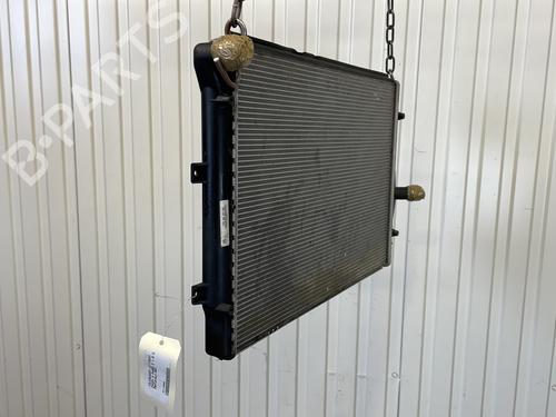 Used Water radiator Water radiator VW CADDY III Box Body/MPV (2KA, 2KH, 2CA, 2CH) 1.6 TDI (102 hp) 30099898 30099898