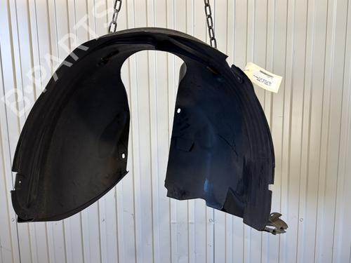 Used Wheel arch CITROËN C4 CACTUS 1.2 VTi 82 (82 hp) 28817780