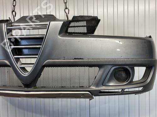 Used Front bumper Front bumper 37729352 37729352