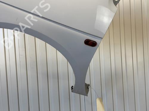 Used Left front fenders Left front fenders RENAULT SCÉNIC I MPV (JA0/1_, FA0_) 1.4 16V (JA0D, JA1H, Ja0W, JA10) (95 hp) 20913929 20913929