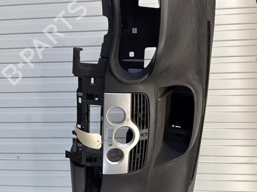Used Dashboard RENAULT KANGOO / GRAND KANGOO II (KW0/1_) 1.5 dCi 90 (KW05, KW08, KW0G, KW11) (90 hp) 26457604