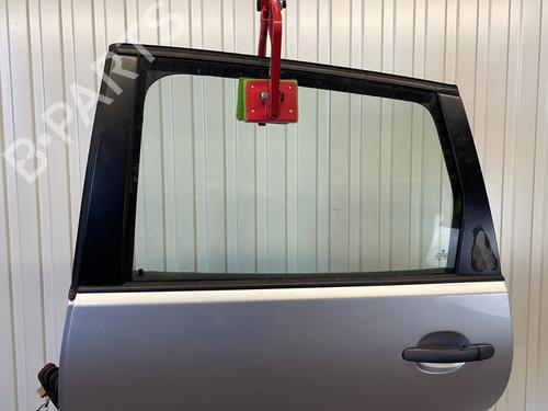 Used Left rear door Left rear door 27254775 27254775