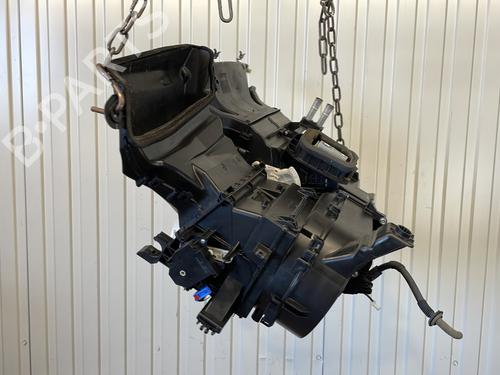 Used Heater matrix box Heater matrix box TOYOTA YARIS (_P13_) 1.5 Hybrid (NHP130_, NHP130) (101 hp) 29599962 29599962