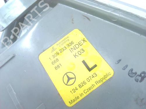 Used Left front indicator Left front indicator MERCEDES-BENZ E-CLASS (W124) E 300 Turbo-D (124.133) (147 hp) 24449472 24449472