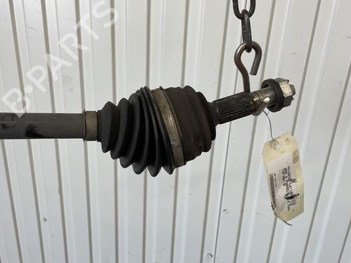 Left front driveshaft PEUGEOT 308 II (LB_, LP_, LW_, LH_, L3_) 1.2 THP 130 | BP24449404M38