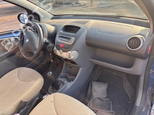 Used Parts PEUGEOT 107 (PM_, PN_) 1.0 4861471