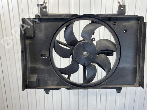 Used Radiator fan NISSAN JUKE (F15) 1.6 (117 hp) 30152650
