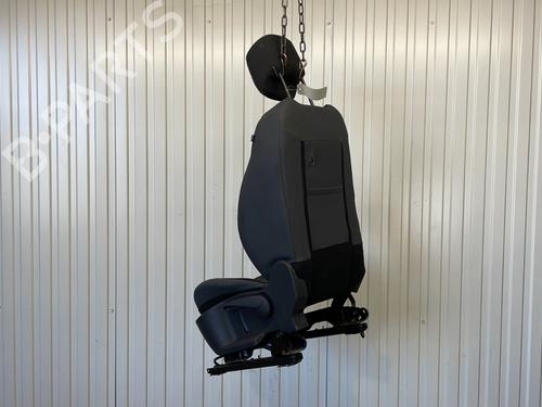 Left front seat RENAULT CLIO IV (BH_) 1.2 TCe 120 (BHM0) | BP26707781C15  - Image 5