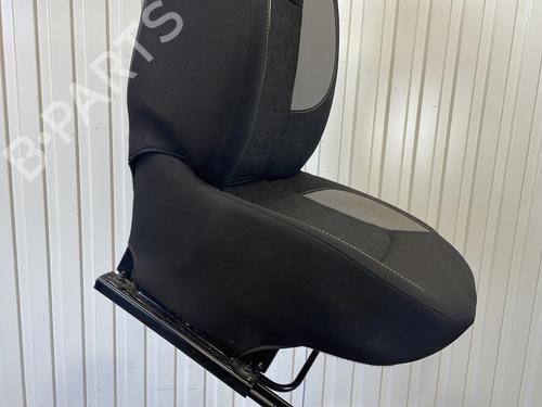 Right front seat DACIA SANDERO II TCe 90 (B8M1, B8MA, B8AC) | BP30465613C16 