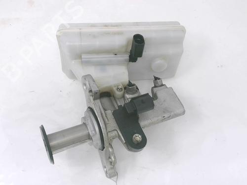 Used Brake master cylinder Brake master cylinder 36468231 36468231