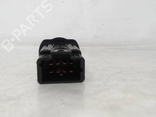 Used Warning switch Warning switch DACIA SANDERO 1.5 dCi (88 hp) 22100375 22100375
