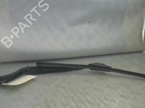 Used Front windshield wiper arm CHRYSLER PT CRUISER (PT_) 2.2 CRD (121 hp) 20913510