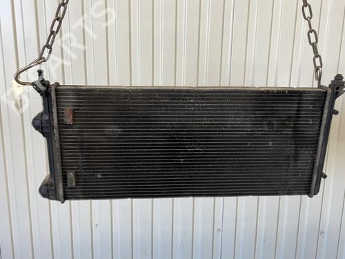 Used Water radiator Water radiator FIAT DOBLO MPV (119_, 223_) 1.9 D Multijet (120 hp) 26618893 26618893