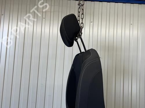 Used Right front seat Right front seat RENAULT CLIO IV Grandtour (KH_) 1.5 dCi 90 (KHN3, KHN4) (90 hp) 29287950 29287950