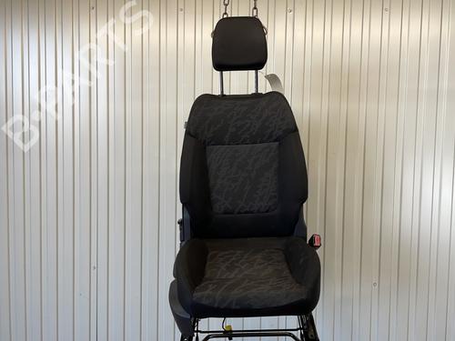 Used Right front seat PEUGEOT 3008 I MPV (0U_) 1.6 HDi (112 hp) 24056781
