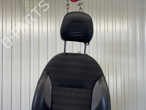 Right front seat PEUGEOT 2008 I (CU_) 1.2 THP 110 / PureTech 110 | BP30396760C16 - Image 2