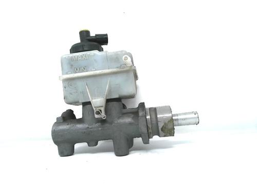 Used Brake master cylinder RENAULT MASTER II Platform/Chassis (ED/HD/UD) 2.2 dCI 90 (ED0G, ED0N, HD0G, HD0N, HD1G, HD1N, UD0G,... (90 hp) 30460588