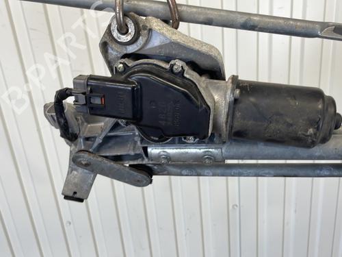 Front wiper motor MITSUBISHI GRANDIS (NA_W) 2.4 MIVEC (NA4W) | BP22330619M29 