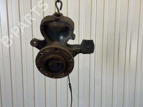 Used Left front steering knuckle Left front steering knuckle MERCEDES-BENZ SPRINTER 3,5-t Van (B906) 311 CDI (906.631, 906.633, 906.635, 906.637) (109 hp) 26213826 26213826