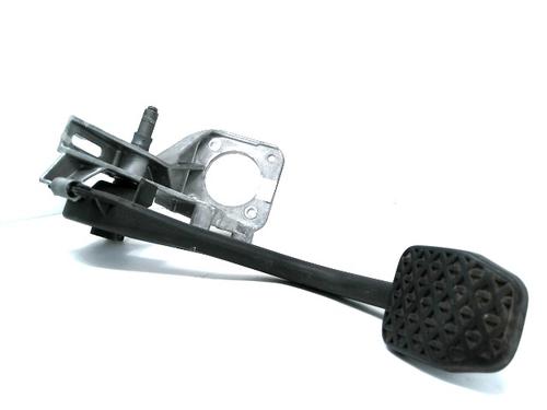 Used Clutch pedal Clutch pedal BMW 3 (E46) 320 d (150 hp) 33174465 33174465