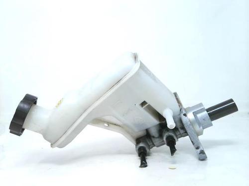 Used Brake master cylinder KIA SPORTAGE III (SL) 1.7 CRDi (116 hp) 20914342