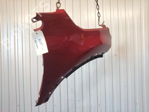 right-front-fenders-fiat-500x-334_-2014-39171203 main image