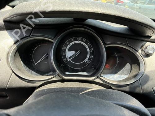 Front right seatbelt CITROËN C3 II (SC_) 1.4 HDi 70 (SC8HZC, SC8HR0, SC8HP4) | BP37263257I25 - Image 12