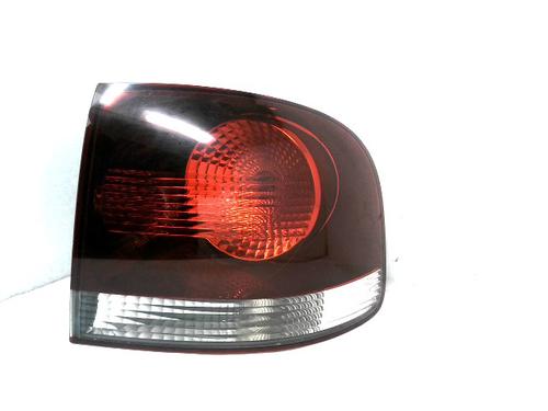 right-taillight-vw-touareg-7la-7l6-7l7-2002-2003-2004-2005-2006-2007-2008-2009-2010-2011-2012-2013-30302750 main image