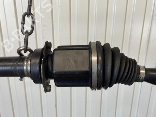 Used Right front driveshaft Right front driveshaft ALFA ROMEO GIULIETTA (940_) 1.6 JTDM (940FXD1A) (105 hp) 26686102 26686102