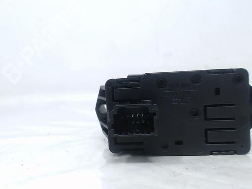 Used Switch RENAULT SCÉNIC III (JZ0/1_) 1.5 dCi (110 hp) 20912975