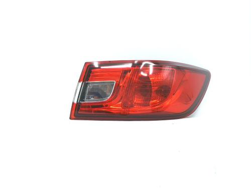 right-taillight-renault-clio-iv-bh_-2012-2013-2014-2015-2016-2017-2018-2019-2020-2021-27486339 main image